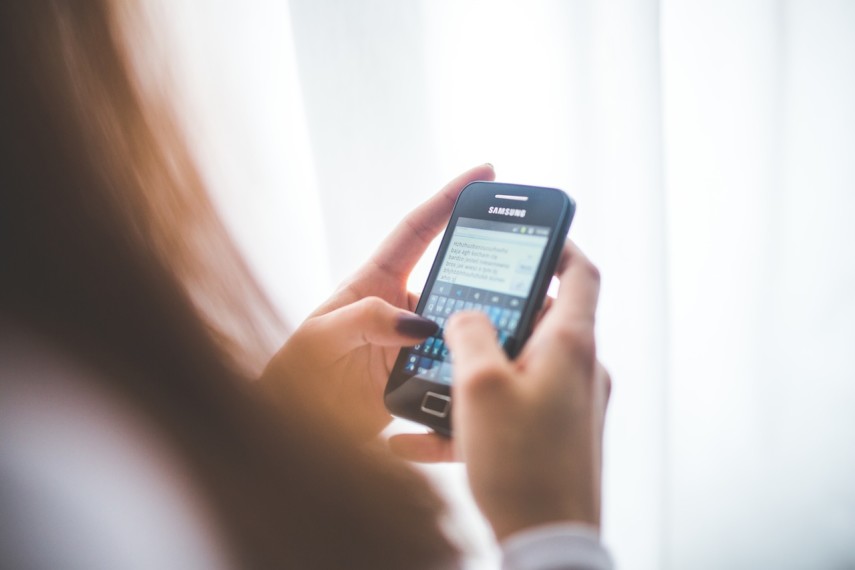 Chatbots are Boosting Sales in E-Commerce Chatbots are Boosting Sales in E-Commerce