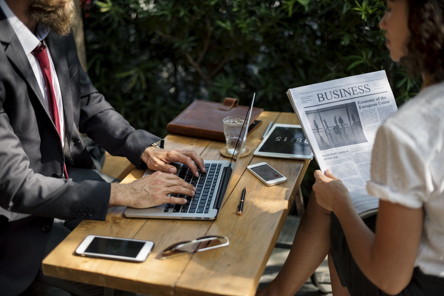 Tips for your business to thrive in a world of B2B consumerization Tips for your business to thrive in a world of B2B consumerization
